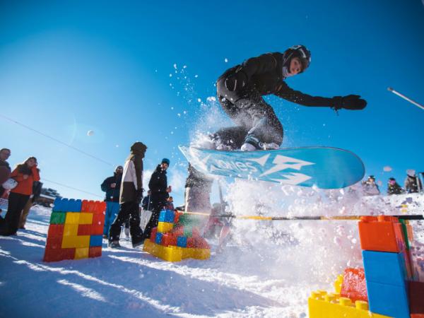 ROCK ON SNOW 2025